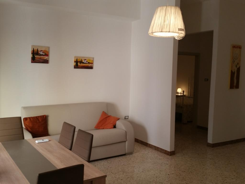 Senza Pensieri Villa กาลาโตเน ภายนอก รูปภาพ