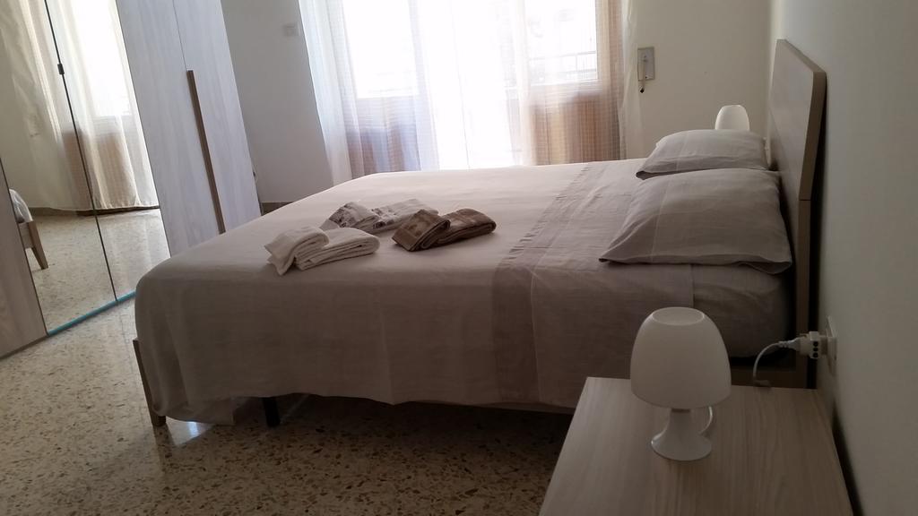 Senza Pensieri Villa กาลาโตเน ภายนอก รูปภาพ